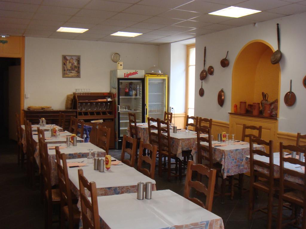 فندق Au Relais D'Auron Roure المظهر الخارجي الصورة